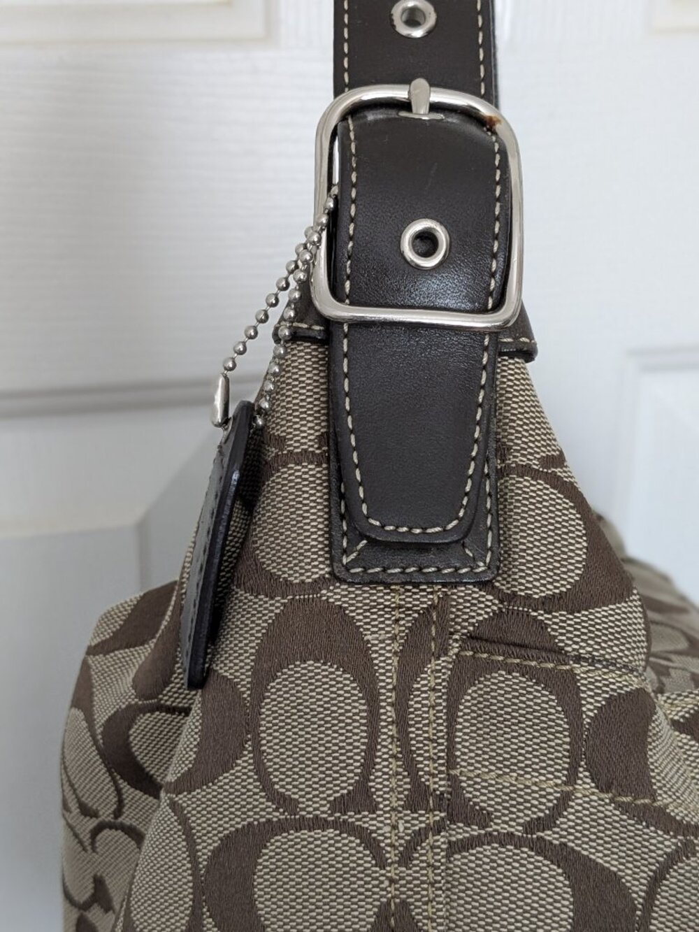 Coach A0879-F10906 Soho Hobo Shoulder Bag Brown Tan Medium Purse - Picture 7 of 14